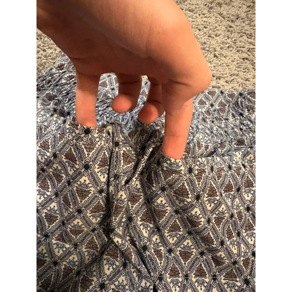 Athleta Mireya Short in the Geometric/Boho Tile Print - Picture 5 of 5